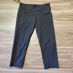 Ivivva cropped leggings